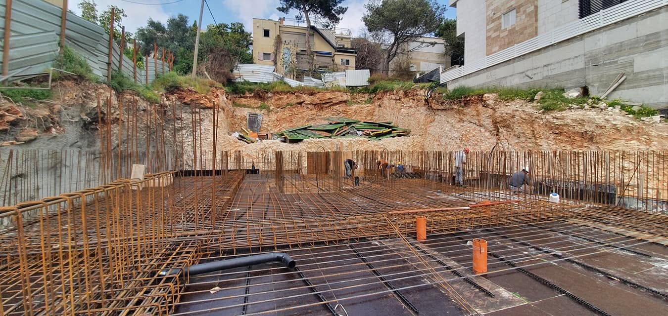עבודות ברזל ויסודות בפרויקט תמ״א 38 - פיקוח בשטח